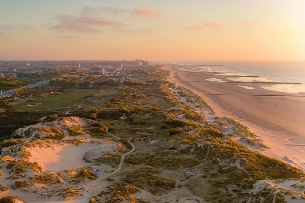 Lovely N° 9 Op Ieder Moment Een Prachtig Zeezicht & Zwembad Middelkerke Exterior foto